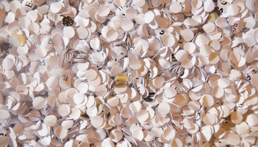 Zutylizowane dokumenty firmowe